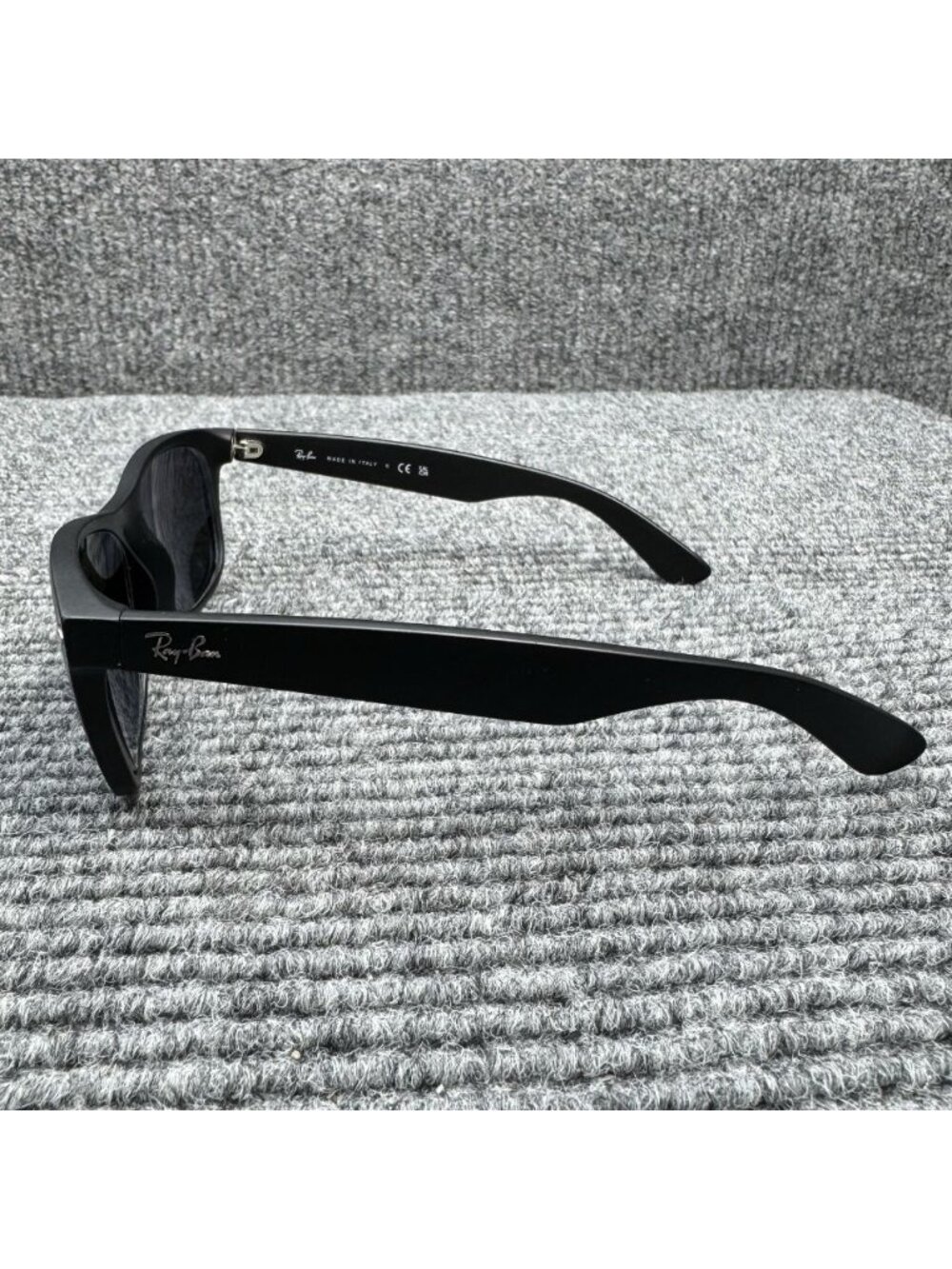 Ray-Ban New Wayfarer FRAMES ONLY RB2132 622 58-18-145 Black Sunglasses Italy - Picture 6 of 11